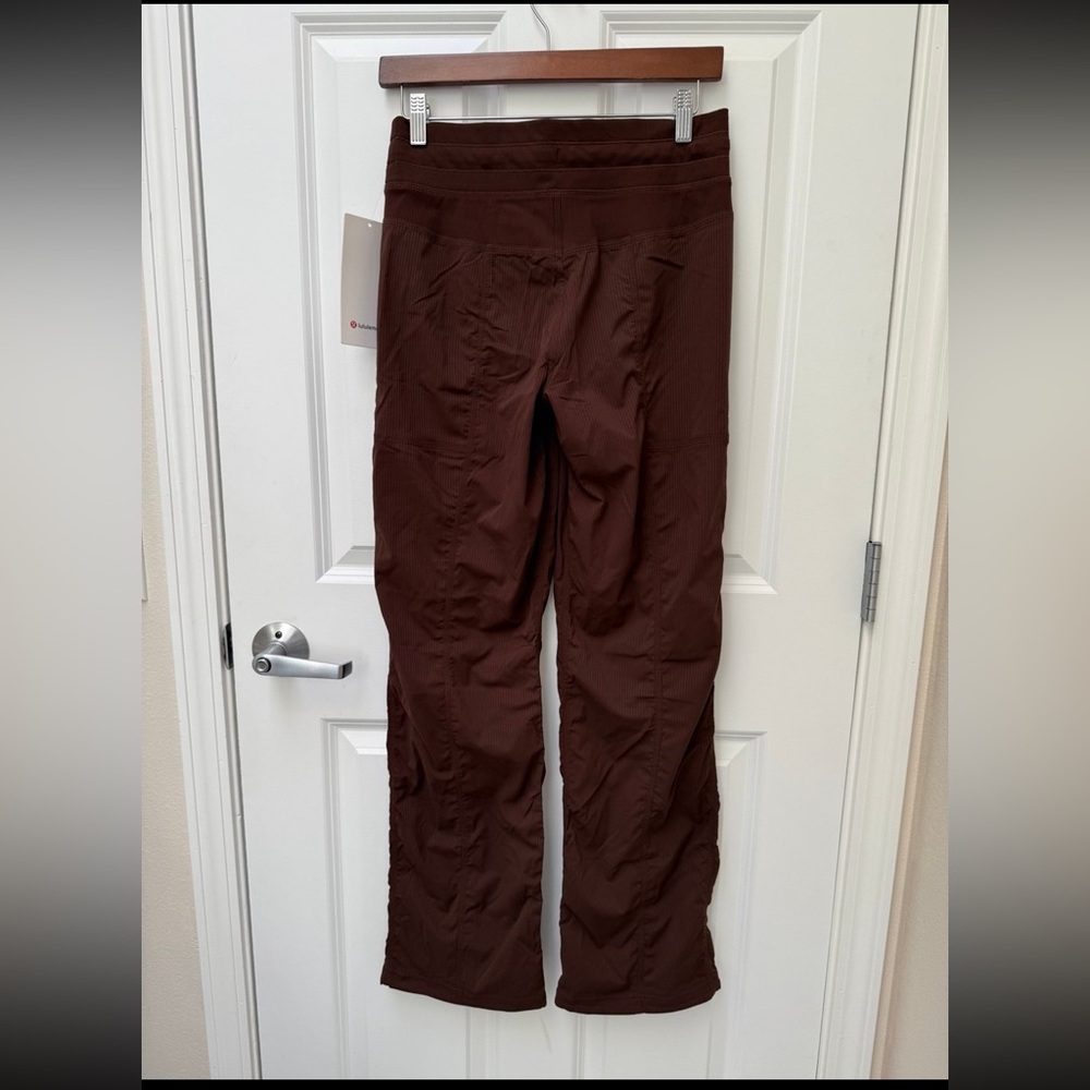 lululemon athletica Women's Track Pants in Deep Brown —— TAG HAS BEEN REMOVED - Picture 3 of 3